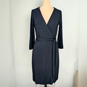 Diane von Furstenberg Classic Black Jersey Wrap Dress – Size 6